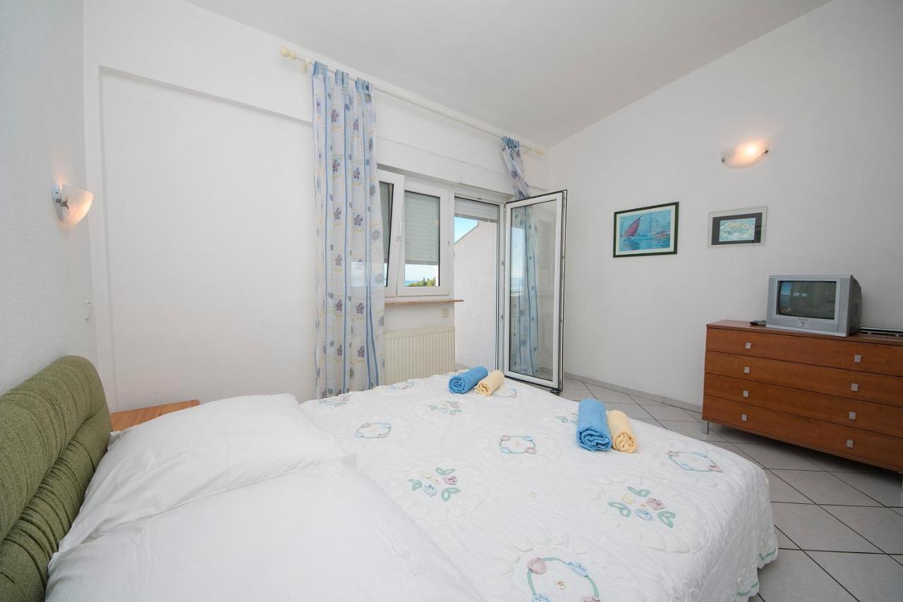 House Ursic Apartment Brela Ngoại thất bức ảnh