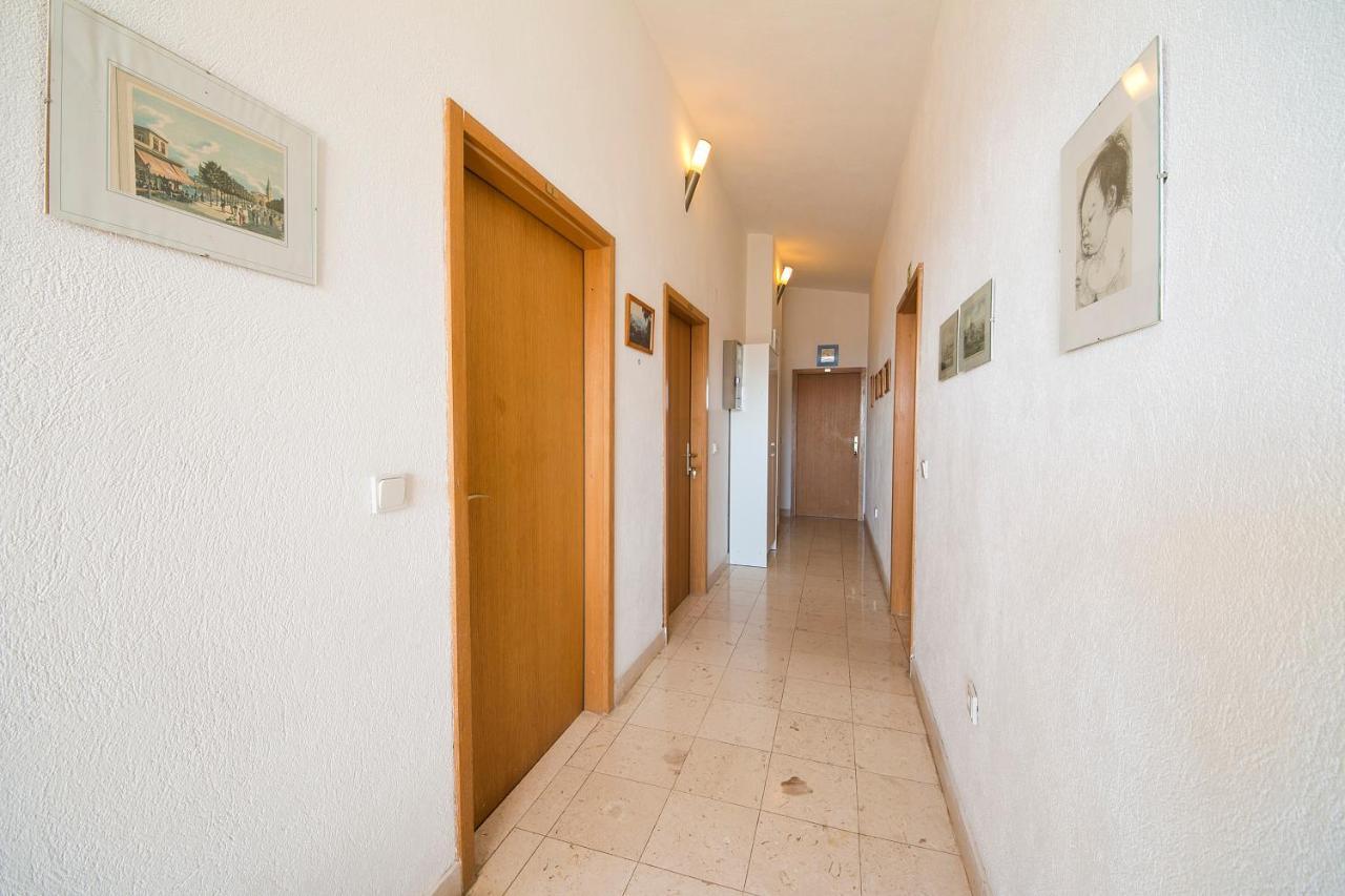House Ursic Apartment Brela Ngoại thất bức ảnh