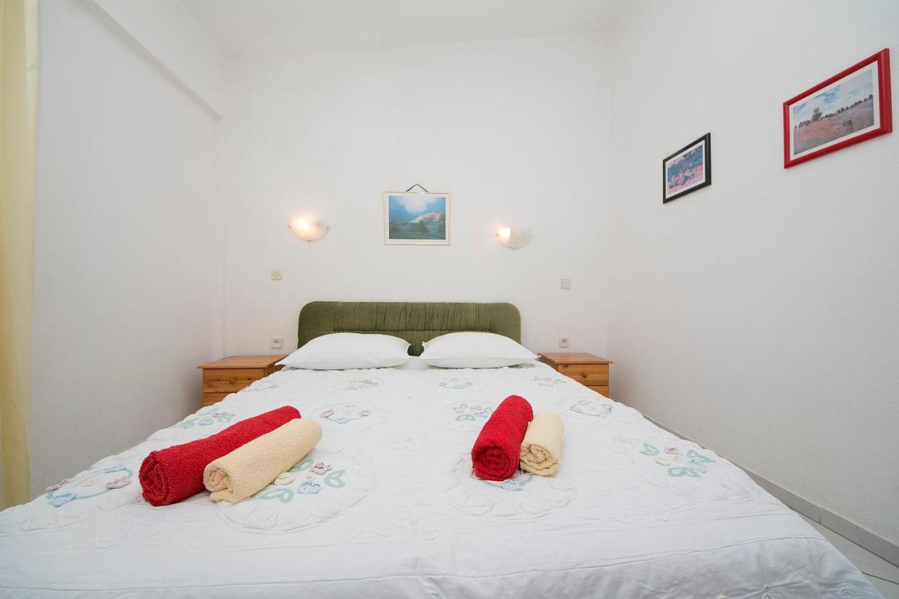 House Ursic Apartment Brela Ngoại thất bức ảnh