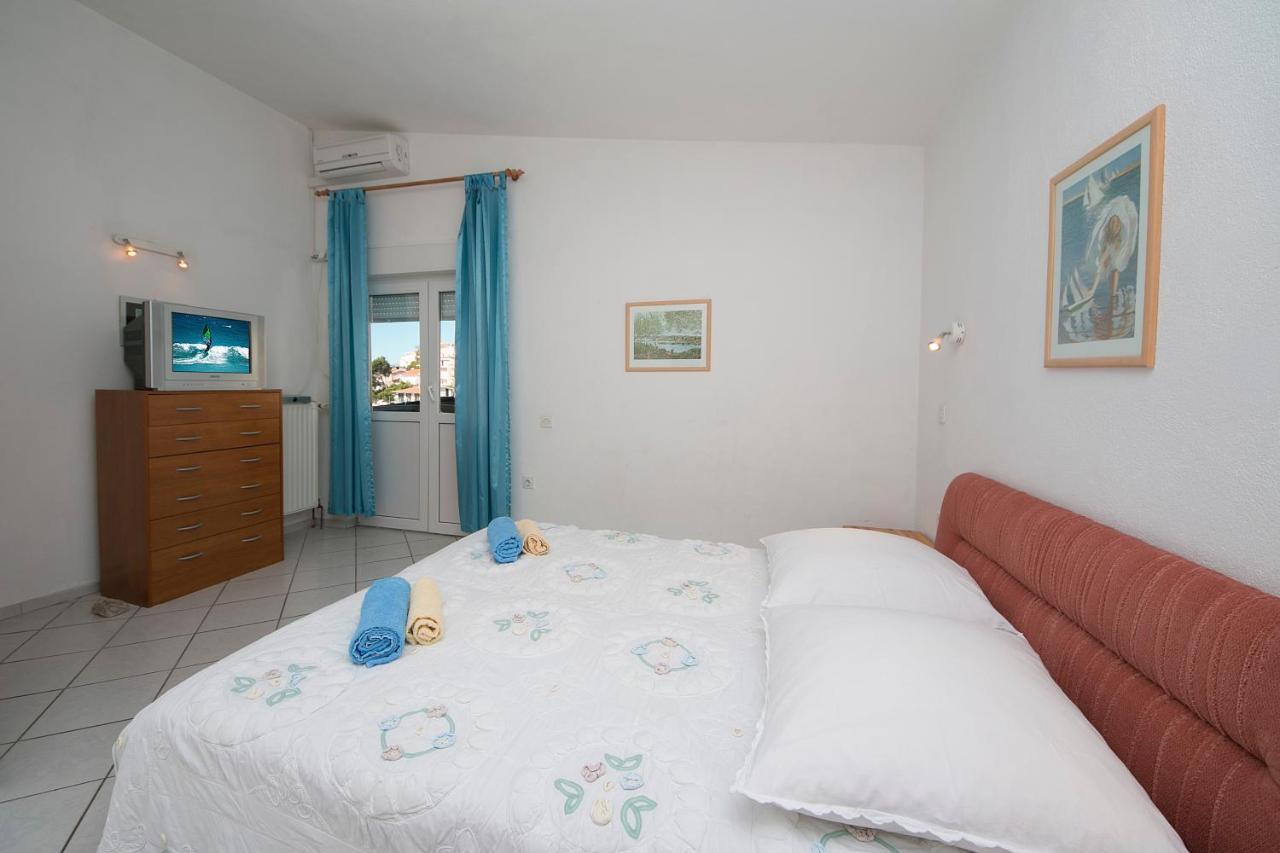 House Ursic Apartment Brela Ngoại thất bức ảnh